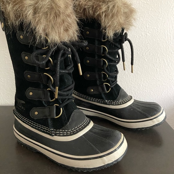Sorel Shoes - Sorel Joan of Arctic Boots
